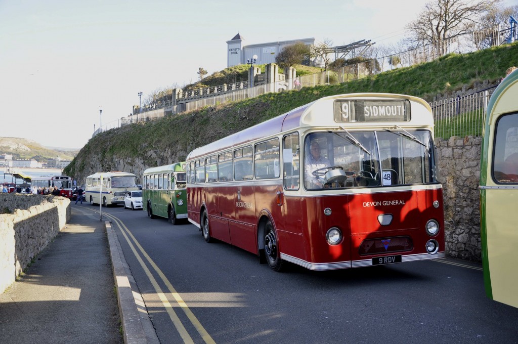 In the Queue at the start of the Orme road