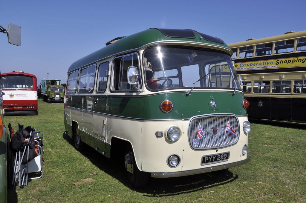 ....and not forgetting the little Bedford from the Queen's household. Used to be in the vauxhall heritage Centre but was sold in 2003.